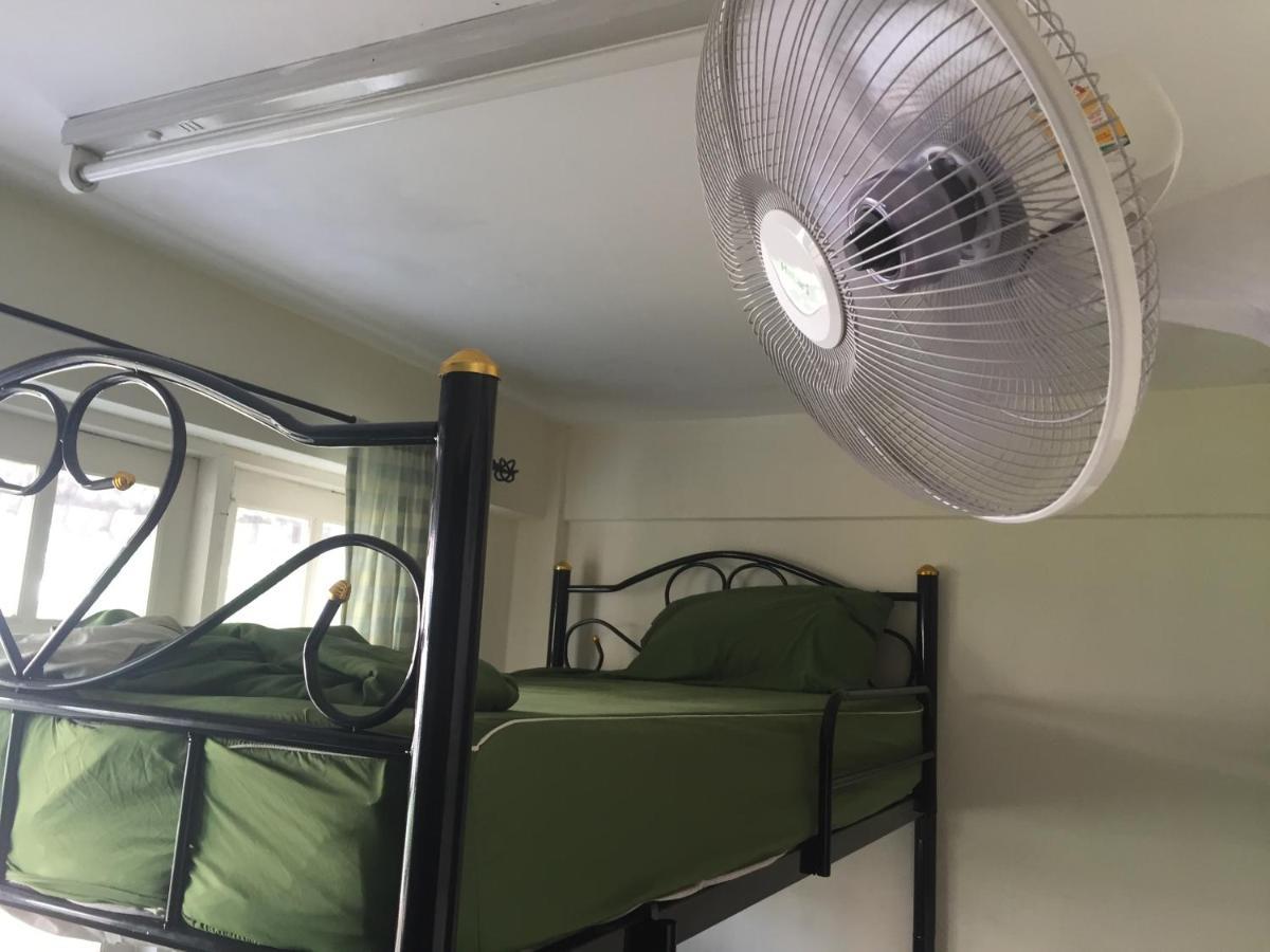Nacorn Hostel Bangkok Esterno foto