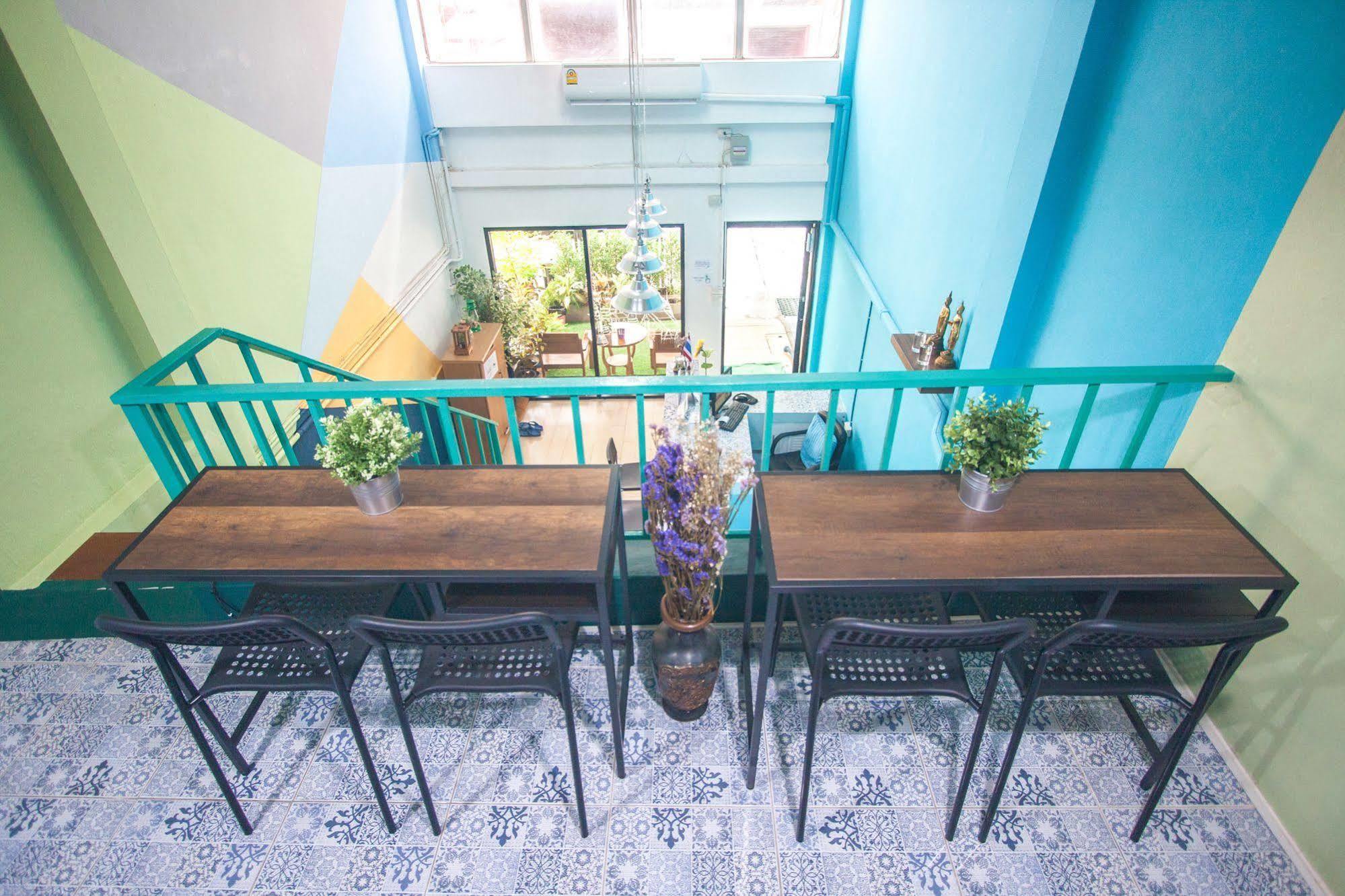 Nacorn Hostel Bangkok Esterno foto