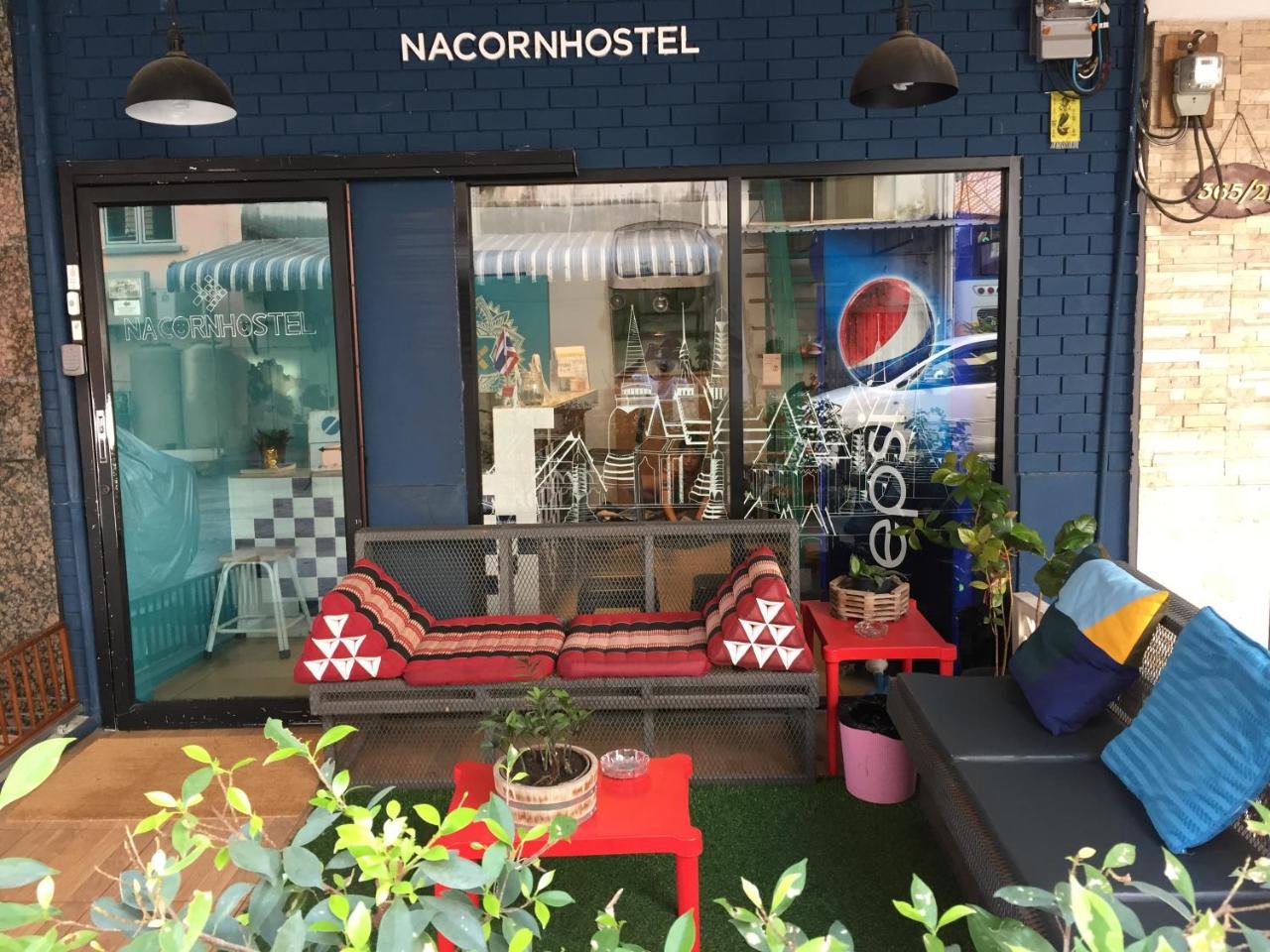 Nacorn Hostel Bangkok Esterno foto